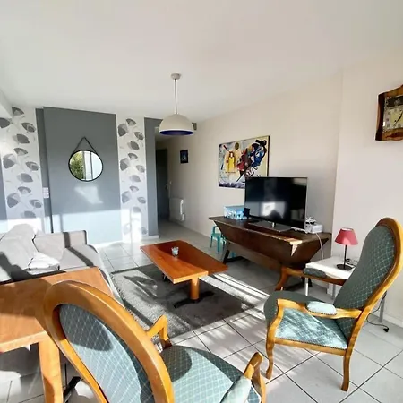 T3 Cosy A 2 Pas Du Bourg Et Des Plages